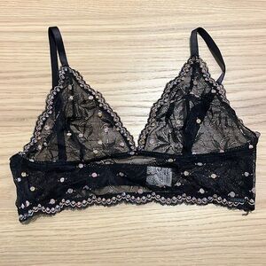 NWOT Calvin Klein Floral Embroidery Triangle Bra